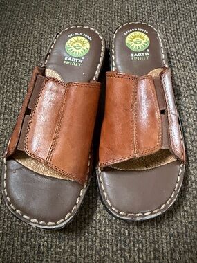 #Gelron earth spirit sandals